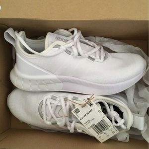 NWT Adidas Kaptir Super Shoe size 6